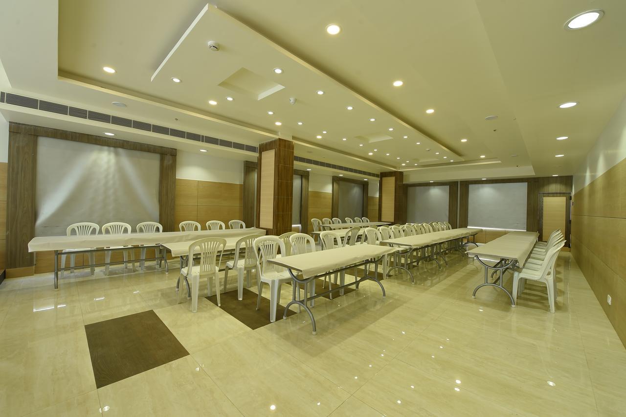 Mayas Kem Pride Tiruchirappalli Exterior photo