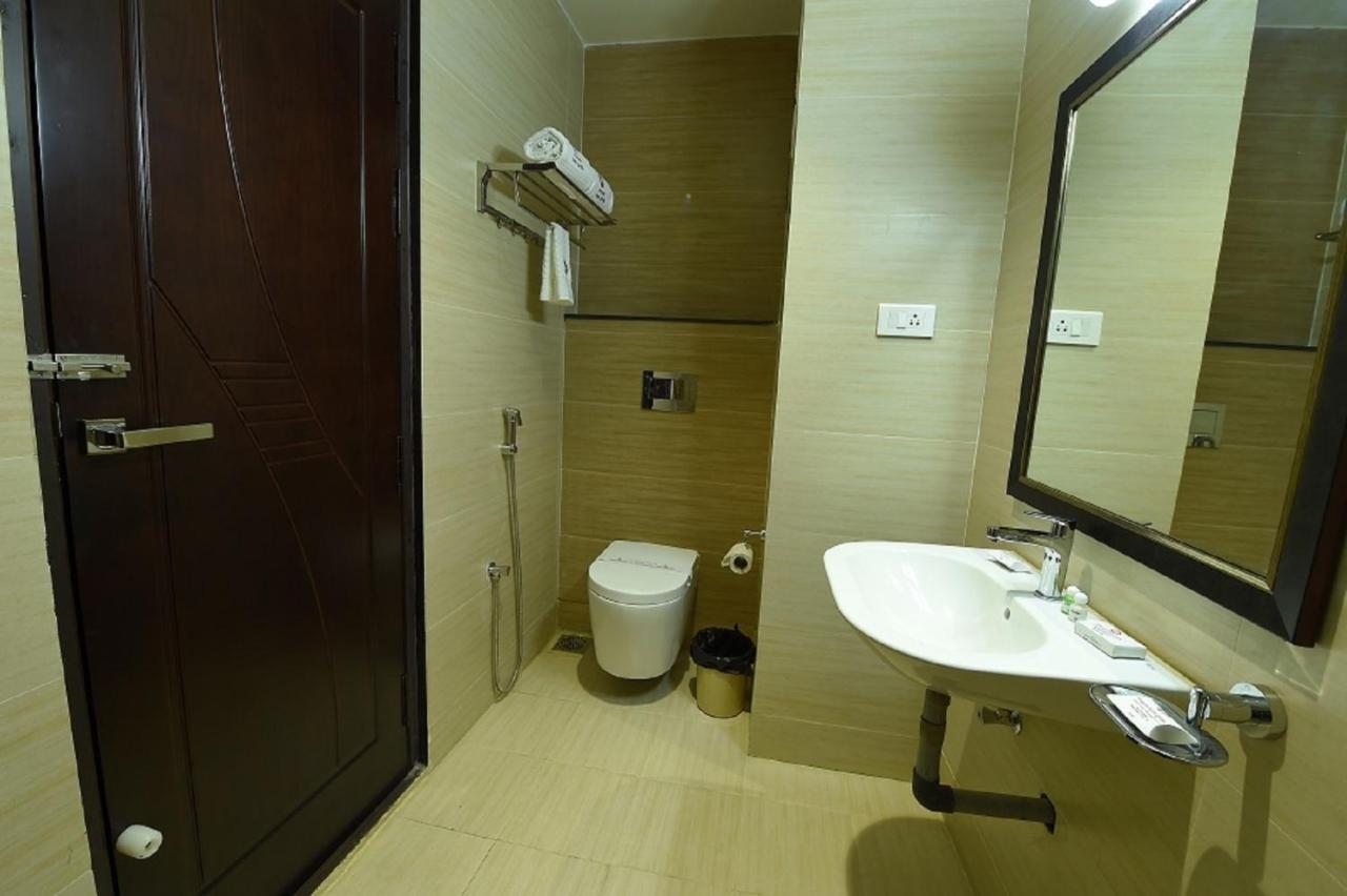 Mayas Kem Pride Tiruchirappalli Exterior photo
